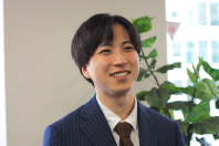 天野 健太