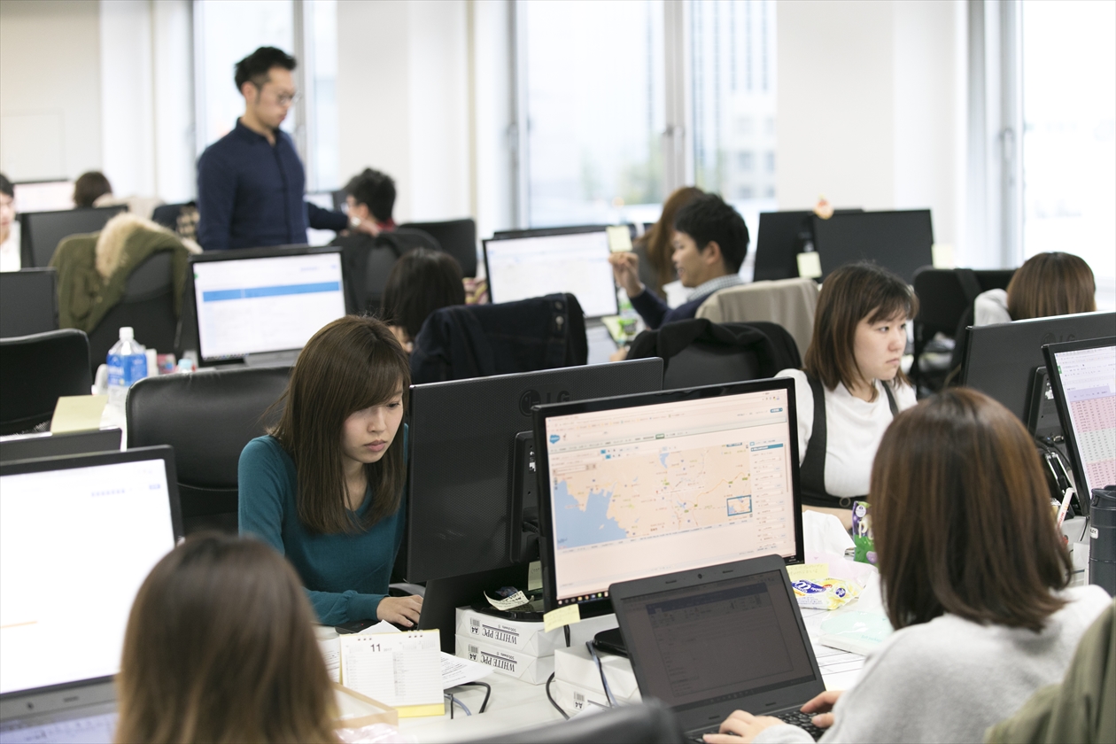 firstconnect_03_執務室