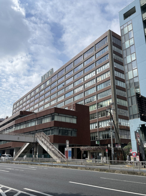 TOCビル