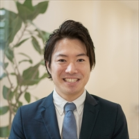 内装担当:隅中