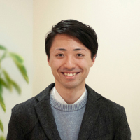 内装担当：増田