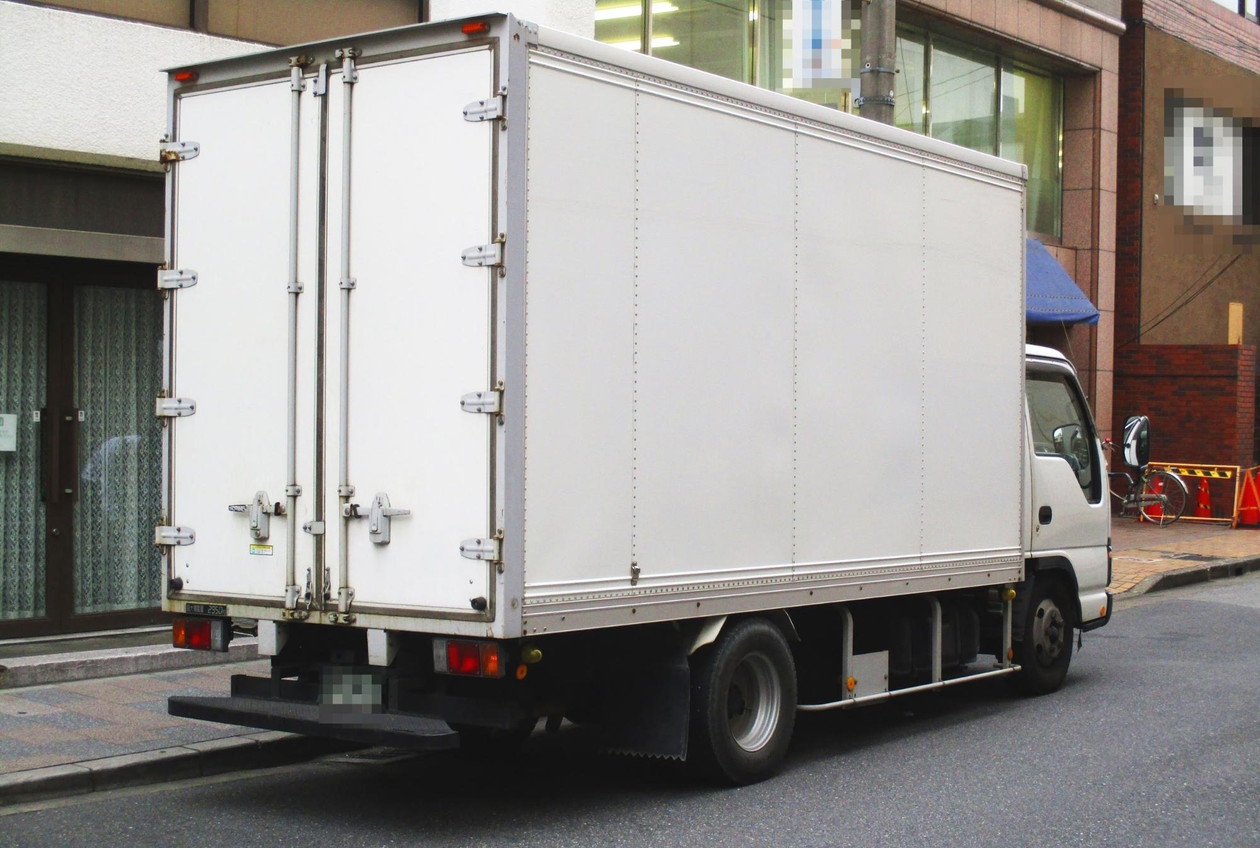 オフィス家具廃棄_トラック