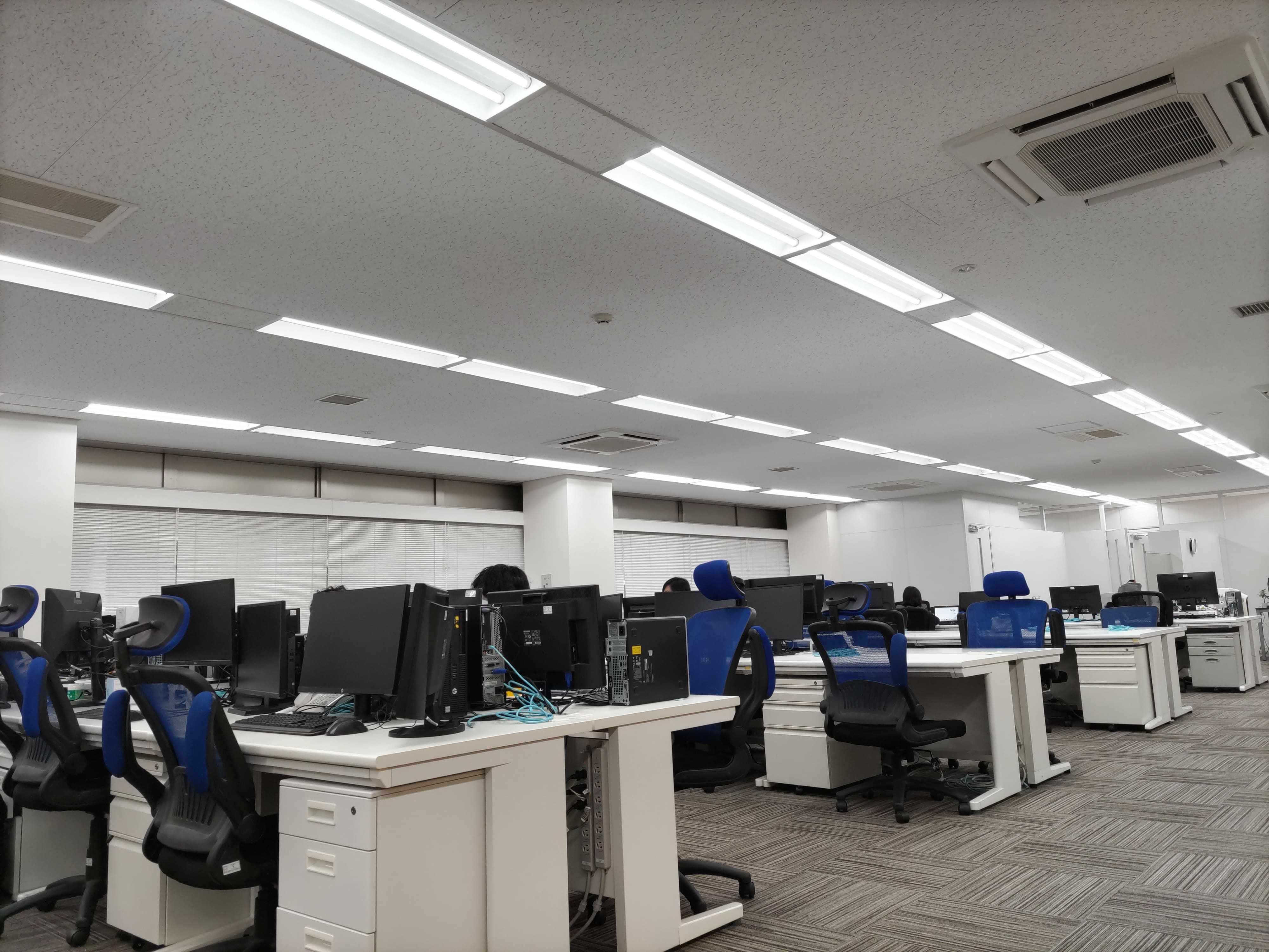 執務室
