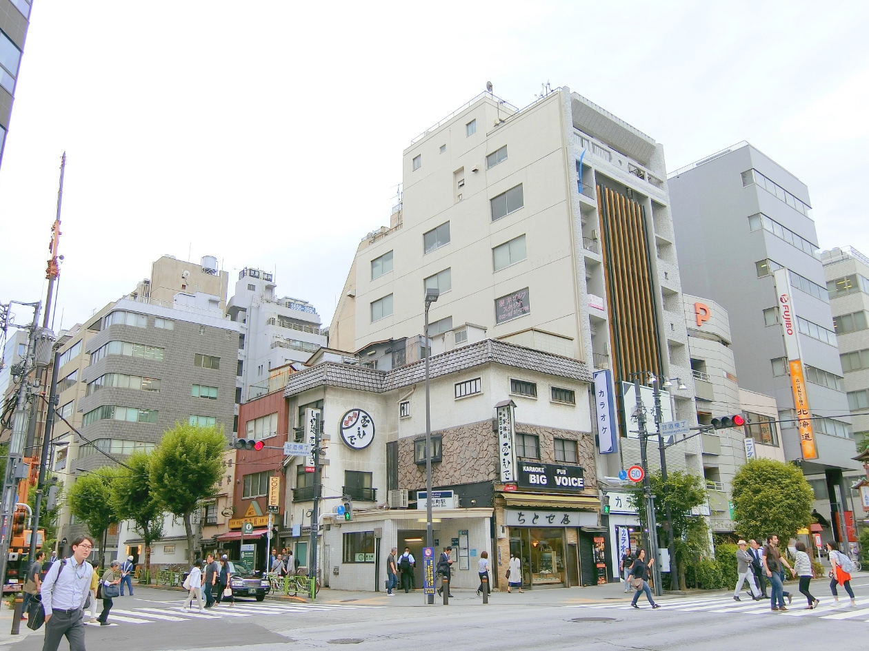 人形町・茅場町のスタートアップ_人形町駅前の様子
