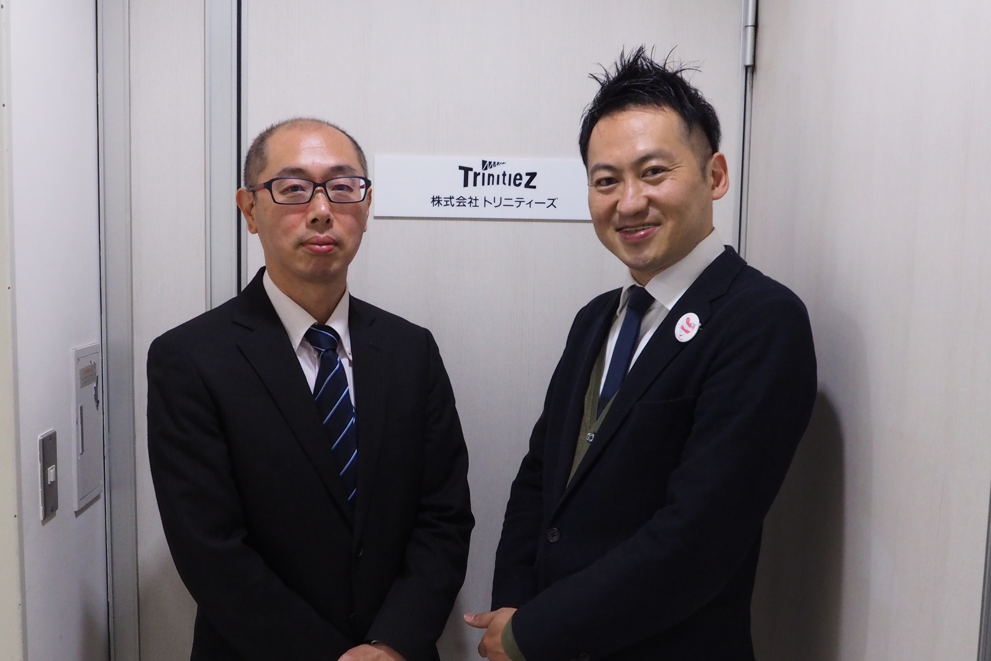 取締役の鈴木さま(左)、代表の中山さま(右)