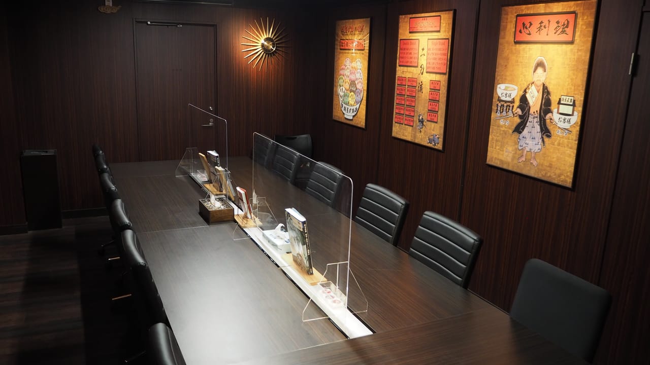 【麺屋武蔵】「働かされる」から「自ら働く」へ。テストキッチン直結、ラーメン店の上に宿る、自律と挑戦の精神