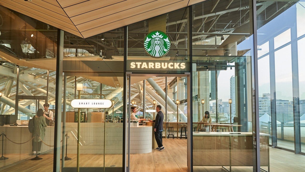 【リモートワーカーの聖地!?】ビジネス利用特化型店舗『スターバックス コーヒー 高輪ゲートウェイ駅店』に潜入