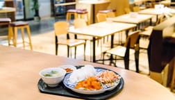 神保町のテラススクエア内にあるフードコート「テラステーブル」に行ってきた!